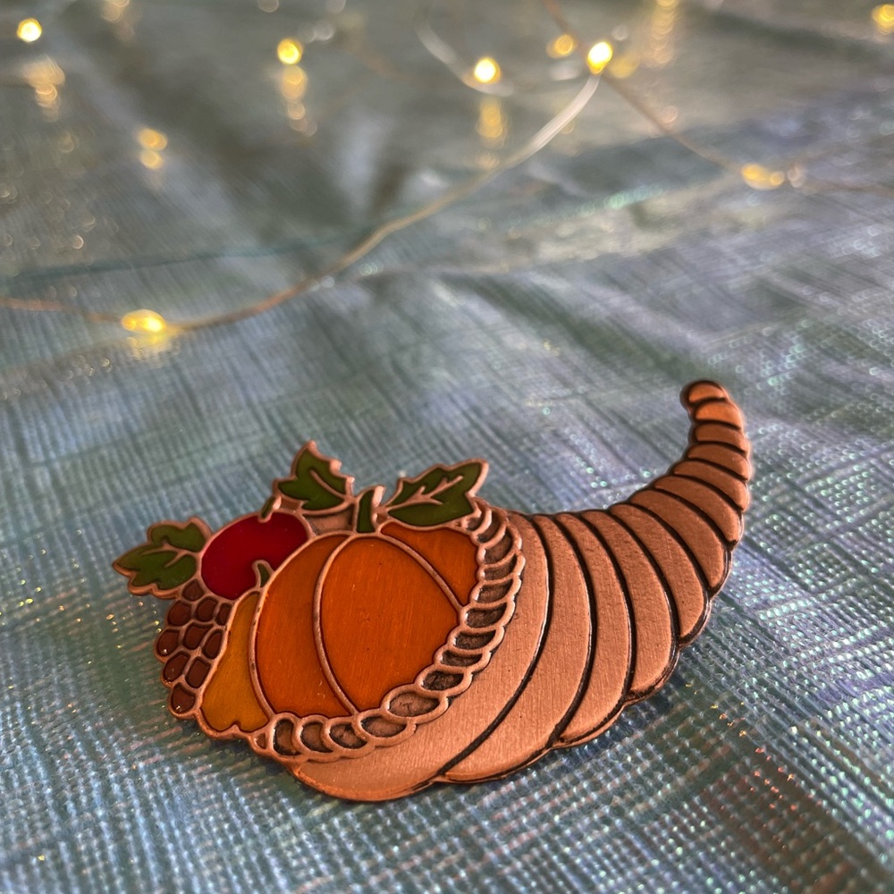 Vintage Hallmark Cornucopia Pin